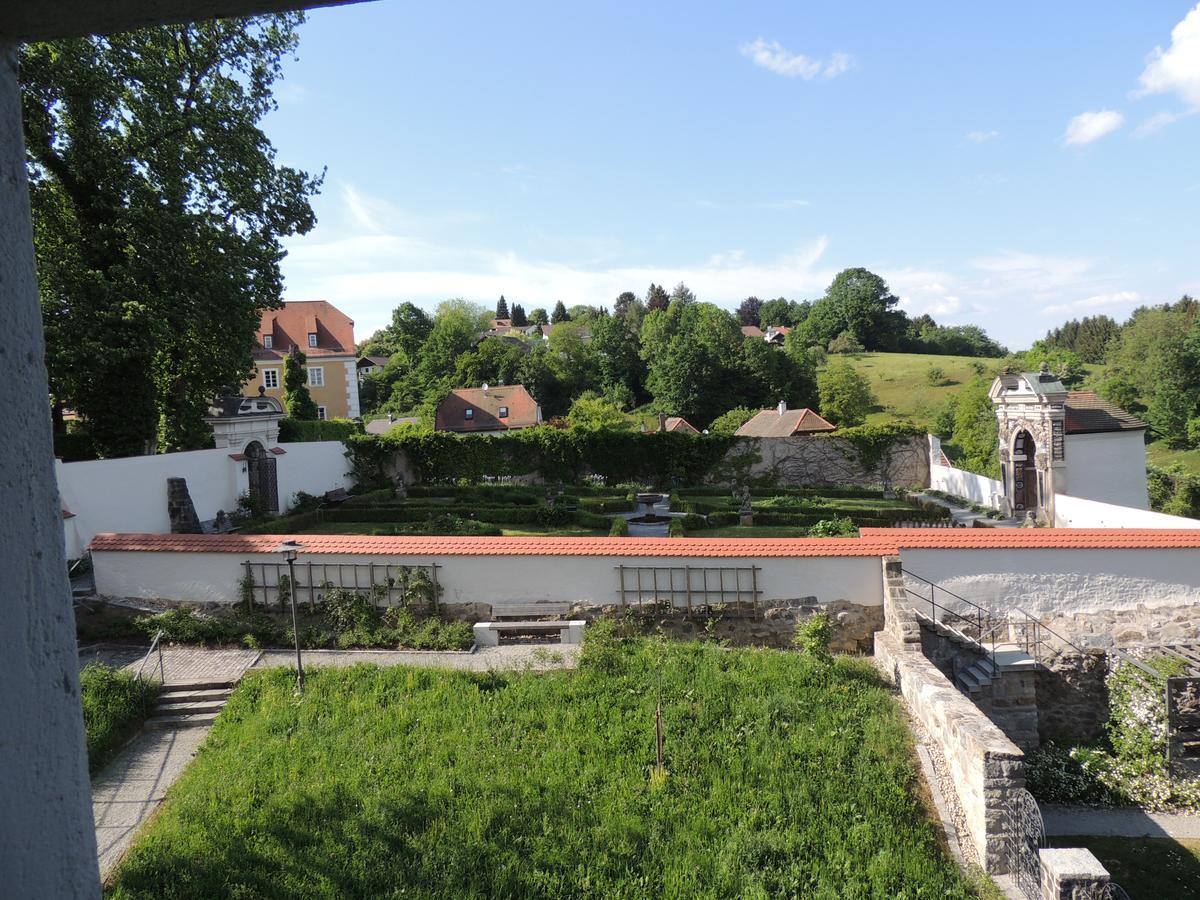Gaestehaus Maelzerei Auf Schloss Neuburg Am Inn Εξωτερικό φωτογραφία