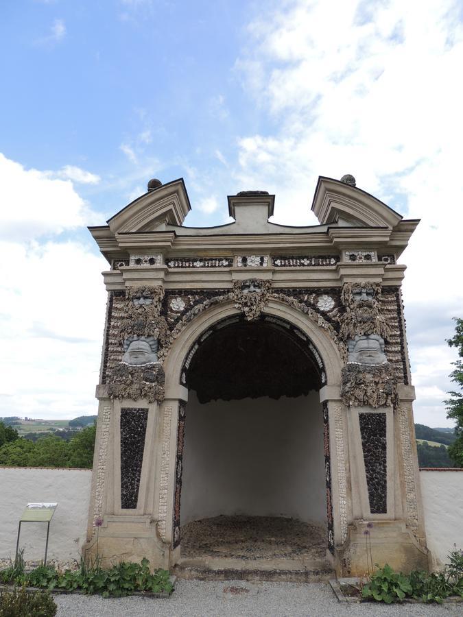 Gaestehaus Maelzerei Auf Schloss Neuburg Am Inn Εξωτερικό φωτογραφία
